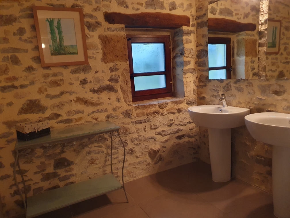 Salle De Bains Belcastel