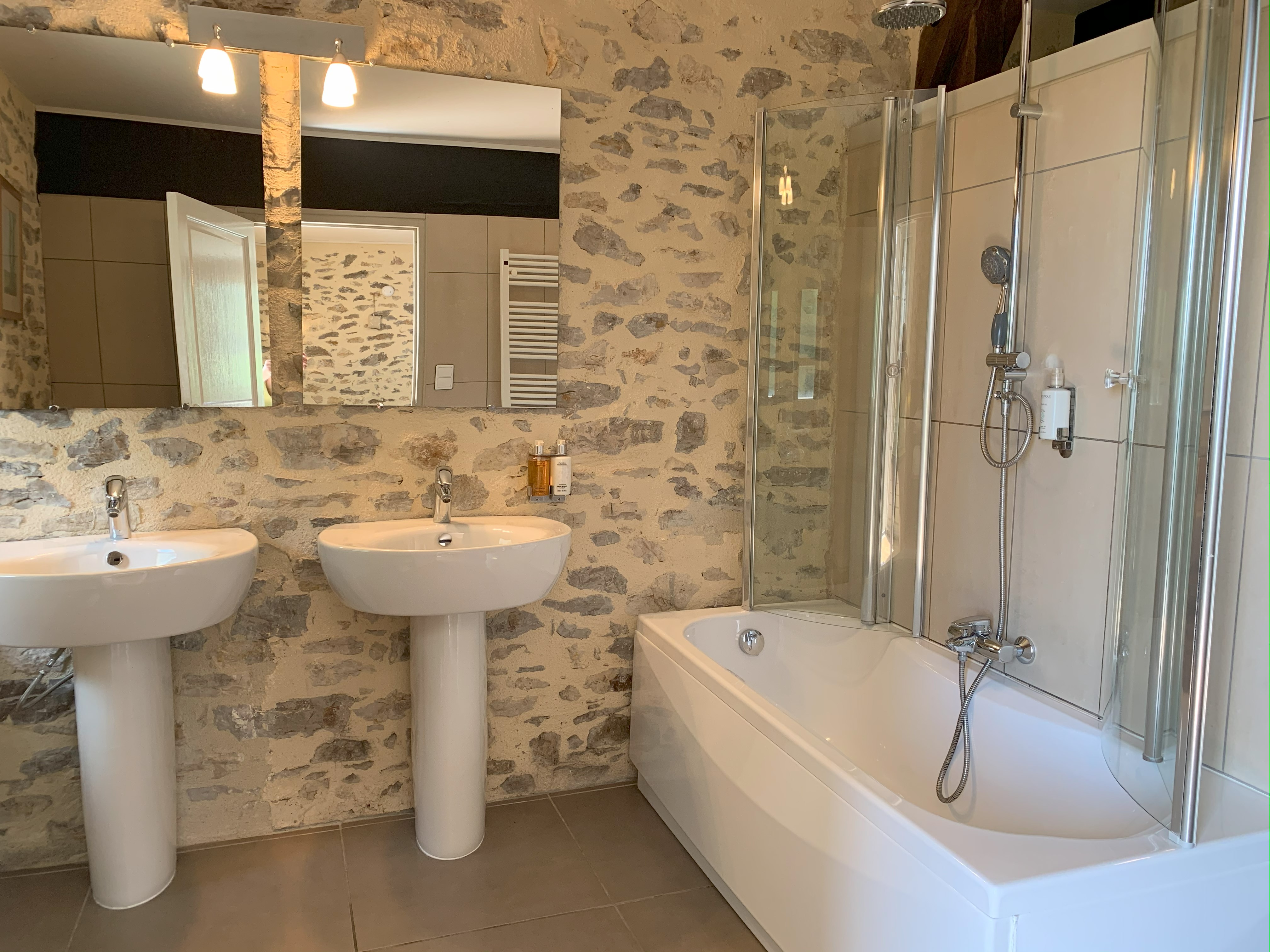 Salle De Bains Belcastel  2