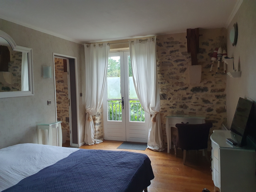 Vue Chambre Enfants Lapopie